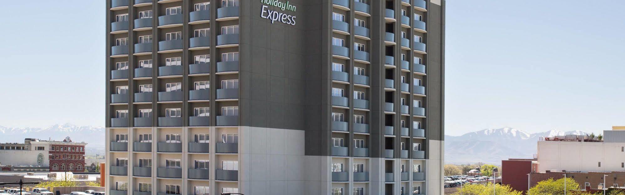Holiday Inn Express & Suites - Milledgeville, An Ihg Hotel Buitenkant foto